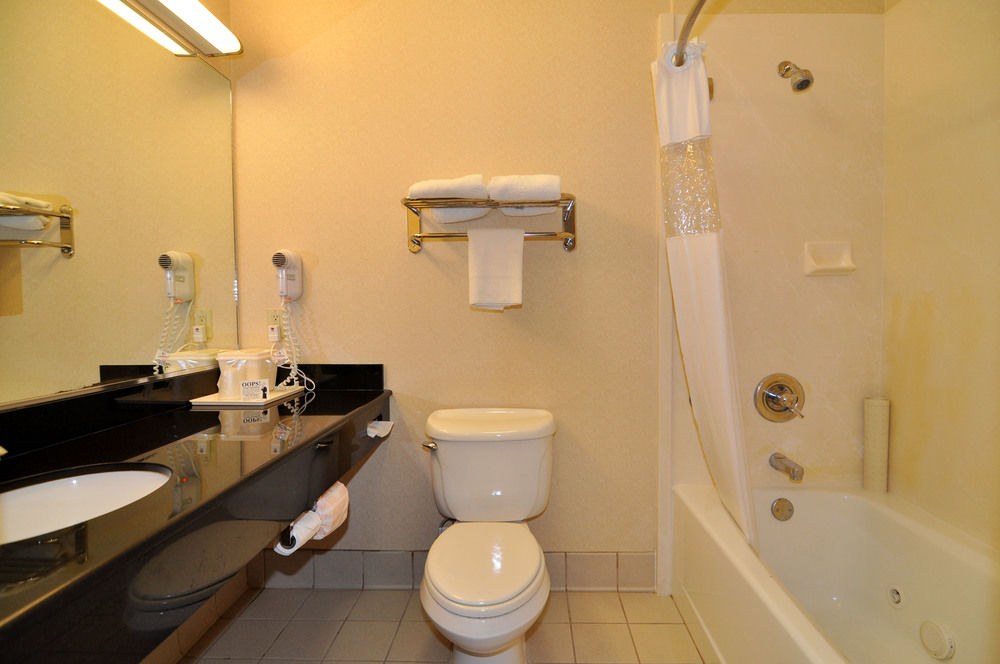 COMFORT INN &AMP; SUITES SAN FRANCISCO AIRPORT WEST photo 1