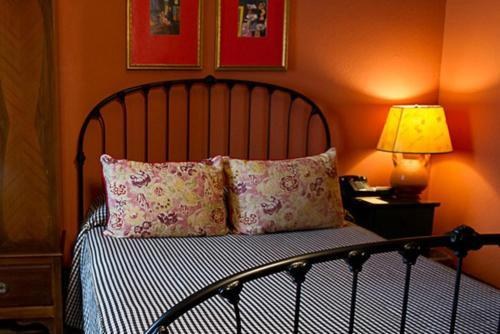 HOTEL BOHEME photo 1