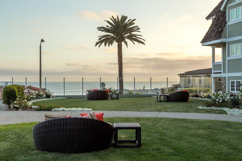 CARLSBAD INN BEACH RESORT