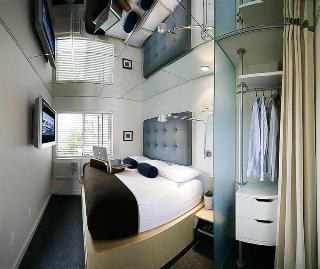 THE PEARL HOTEL