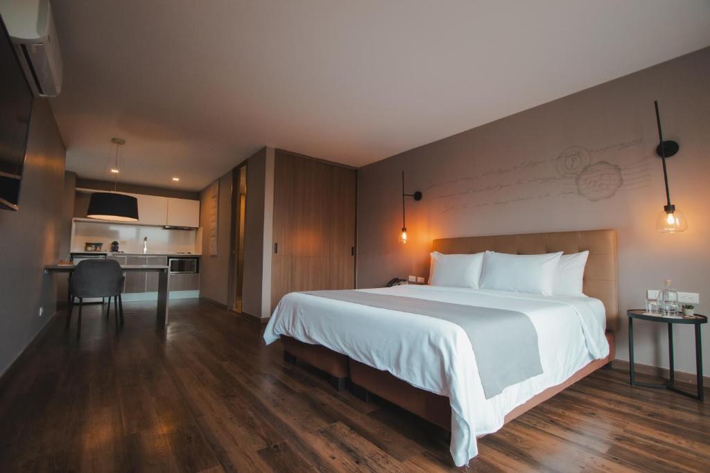 SITES HOTEL MEDELLIN photo 2