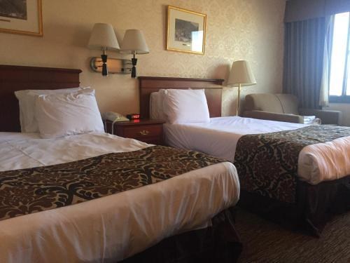 AIRWAY INN AT LAGUARDIA photo 1