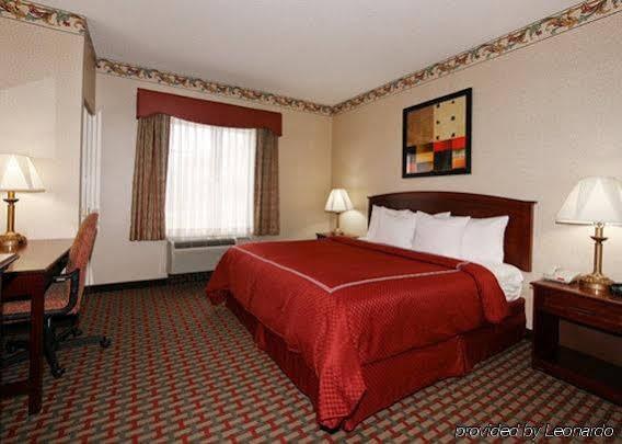 Comfort Suites North Bergen photo 2