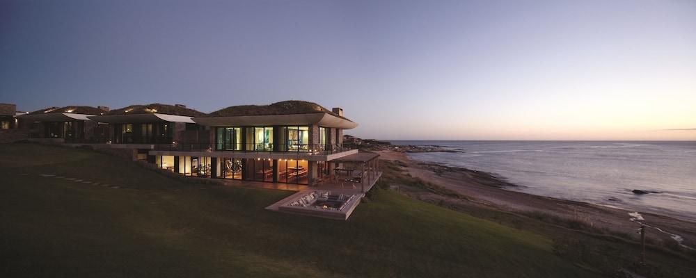 PLAYA VIK