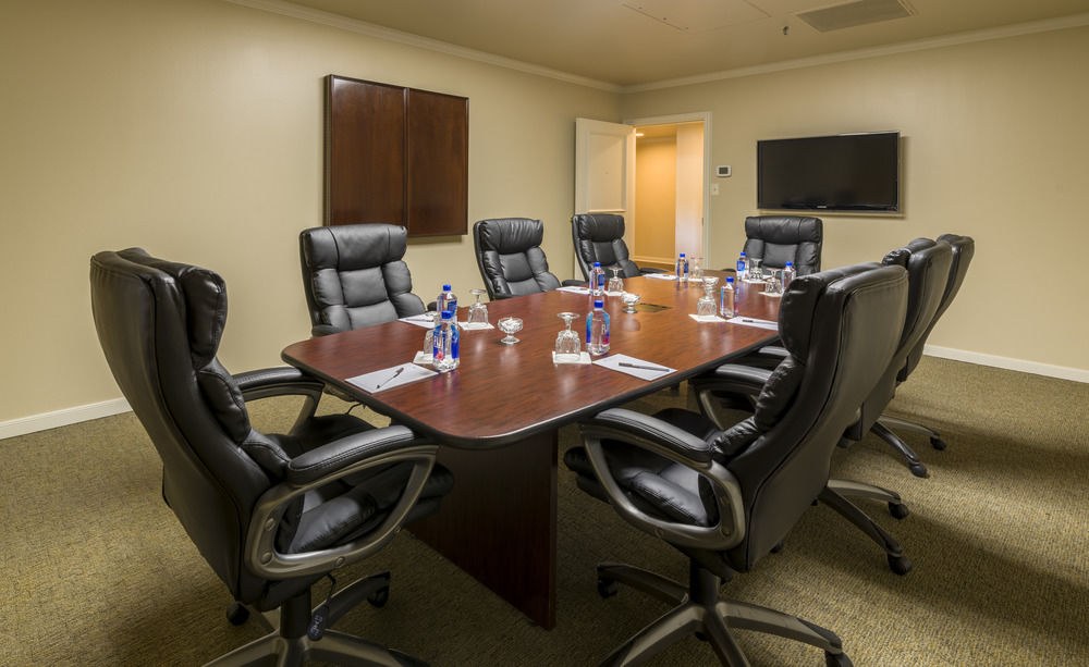 Cooper Hotel Conference Center & Spa