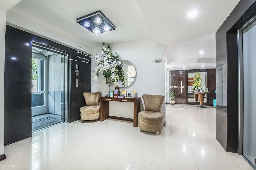 Hotel Suite Comfort photo 4