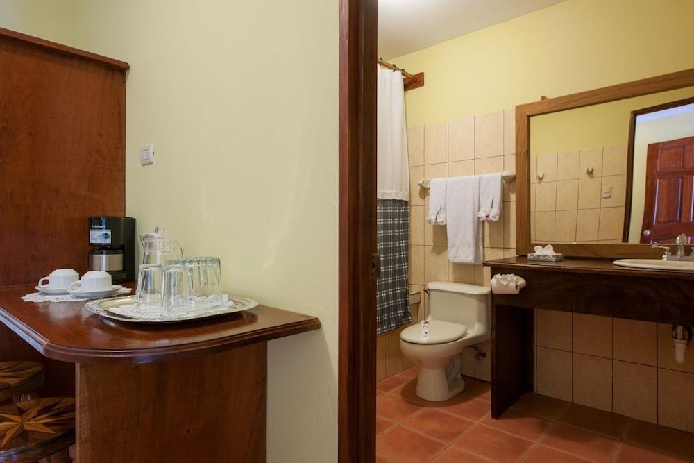 HOTEL ARENAL LODGE photo 3