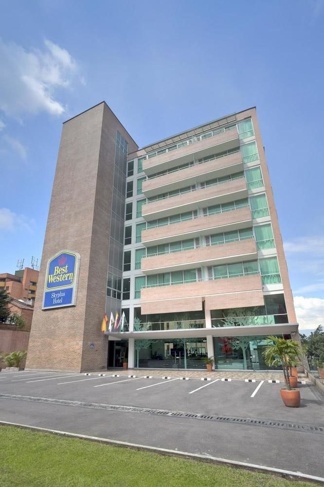 SKY MEDELLIN HOTEL