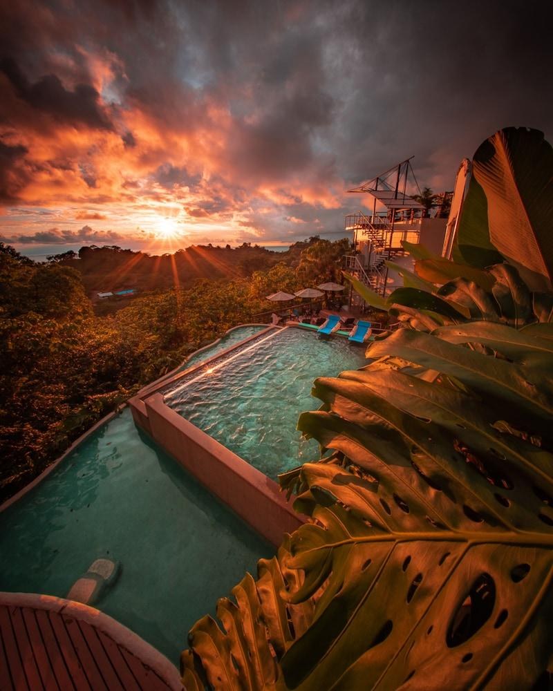 GAIA HOTEL AND RESERVE photo 2