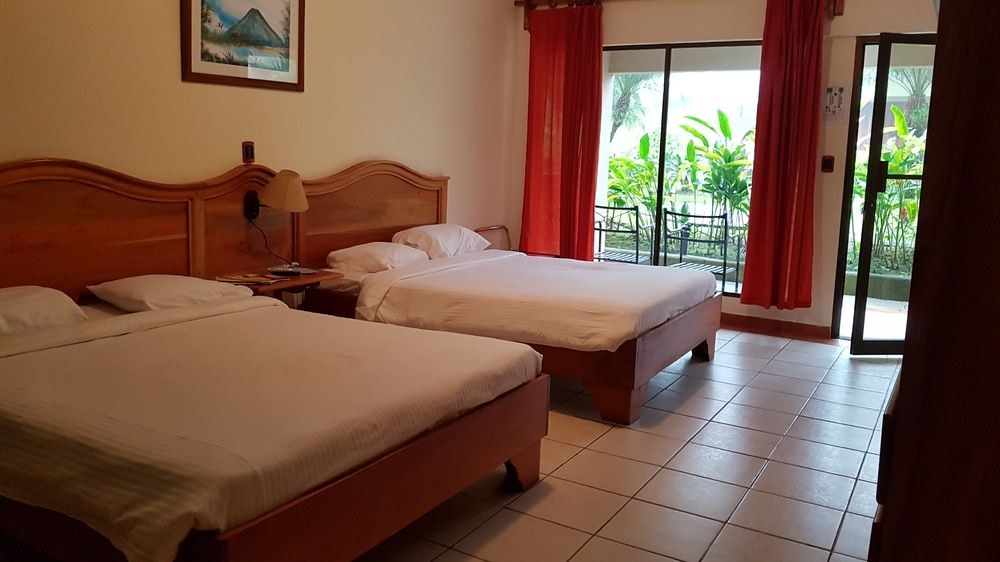 HOTEL LAVAS TACOTAL