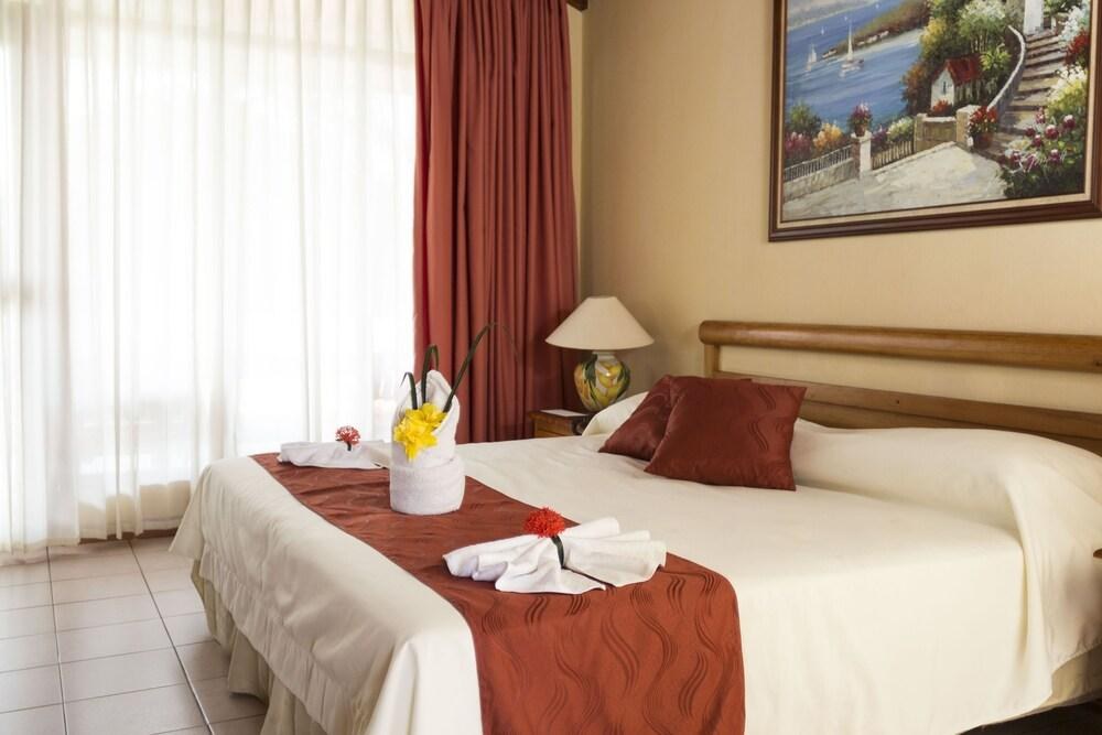 HOTEL AMAPOLA photo 4
