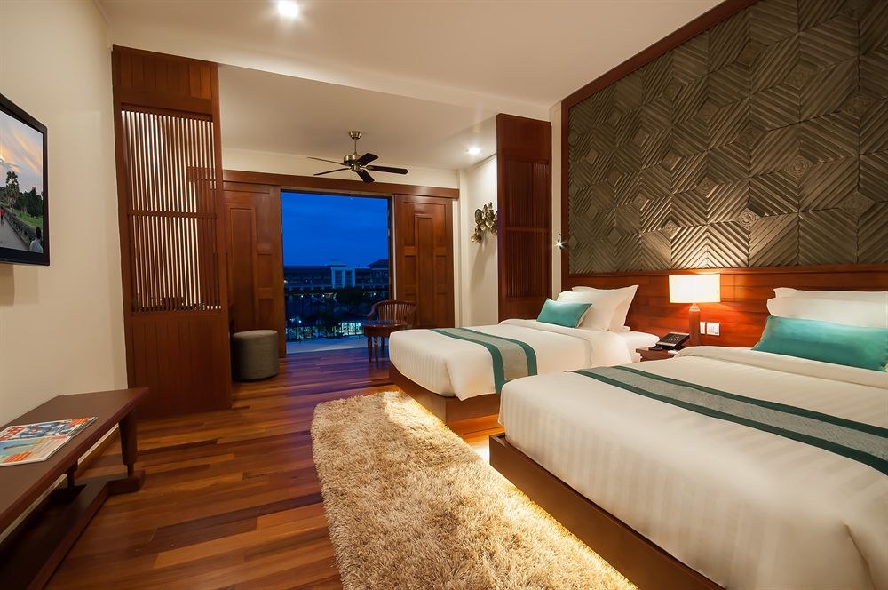 THE PRIVILEGE FLOOR @LOTUS BLANC photo 1