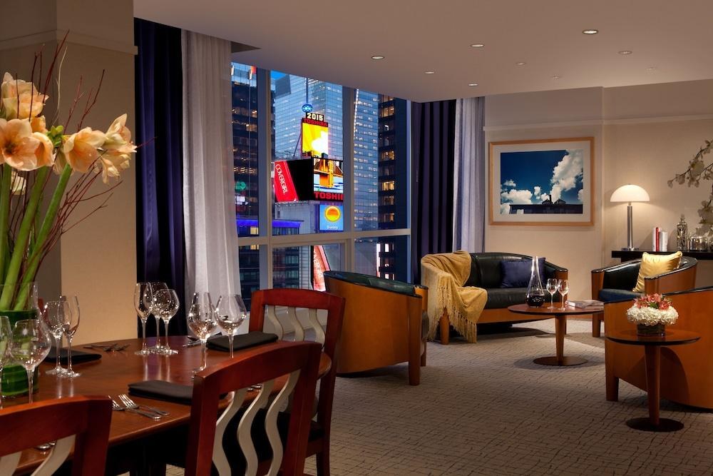 MILLENNIUM THE PREMIER HOTEL photo 3