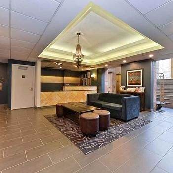 MIDTOWN CONVENTION CENTER HOTEL photo 1