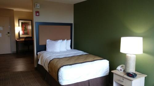 EXTENDED STAY AMERICA HOUSTON - MED. CTR. - BRAESWOOD BLVD. photo 3