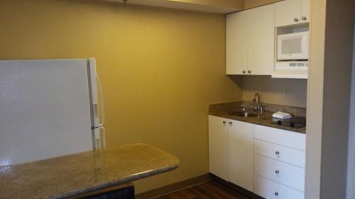 EXTENDED STAY AMERICA HOUSTON - MED. CTR. - BRAESWOOD BLVD. photo 4