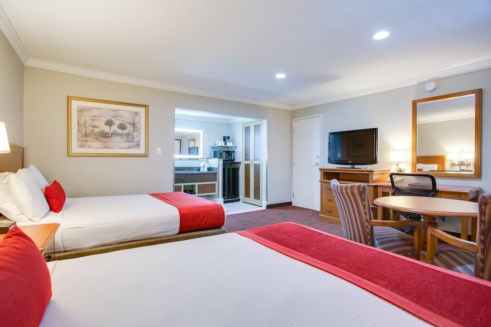 Del Sol Inn - Anaheim Resort photo 4