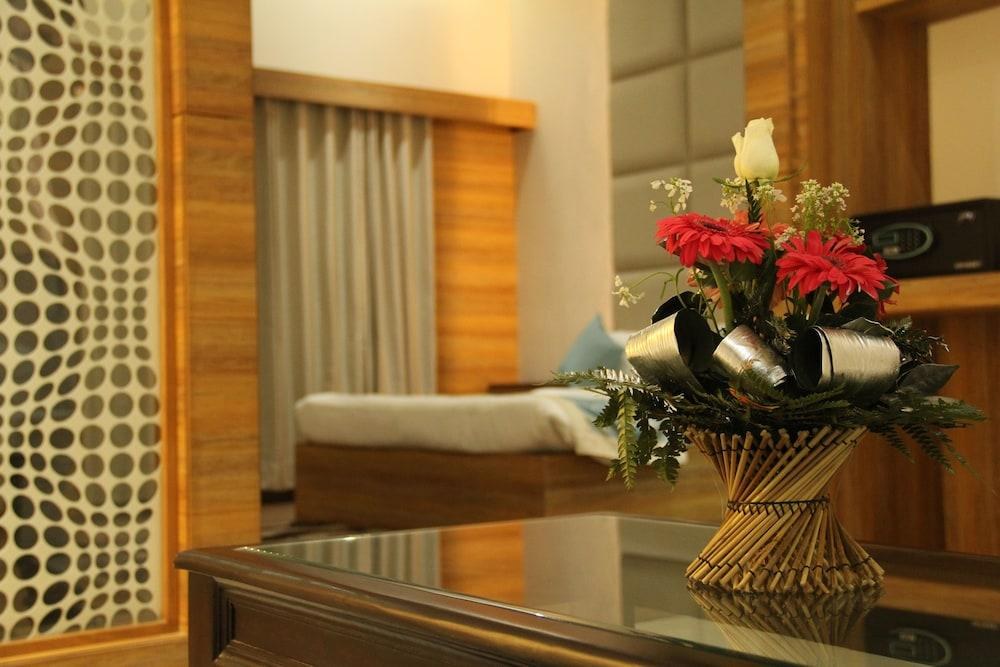 Bhawna Clarks Inn photo 2