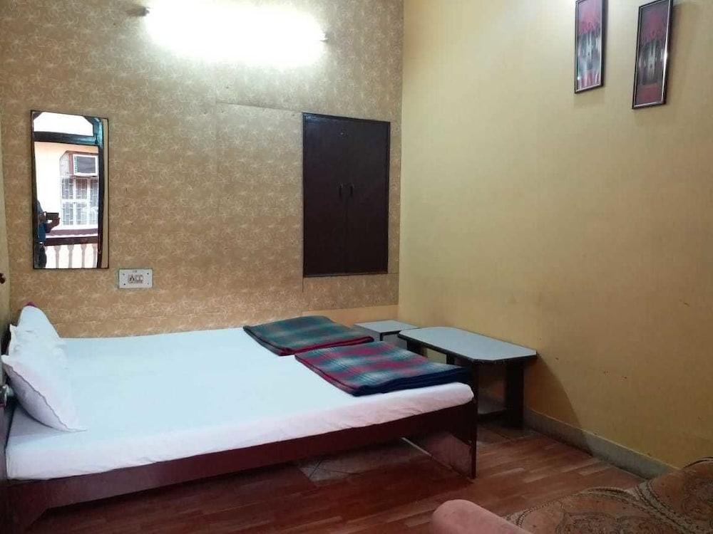Hotel Raj Bed & Breakfast photo 4