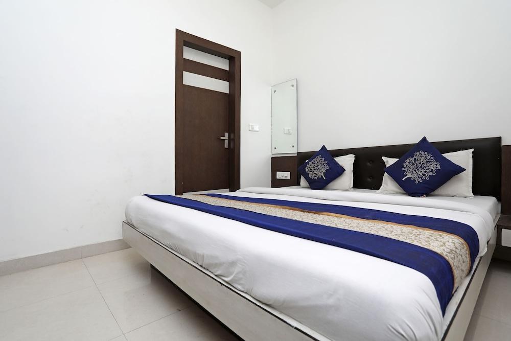 HOTEL RIVIERA photo 4