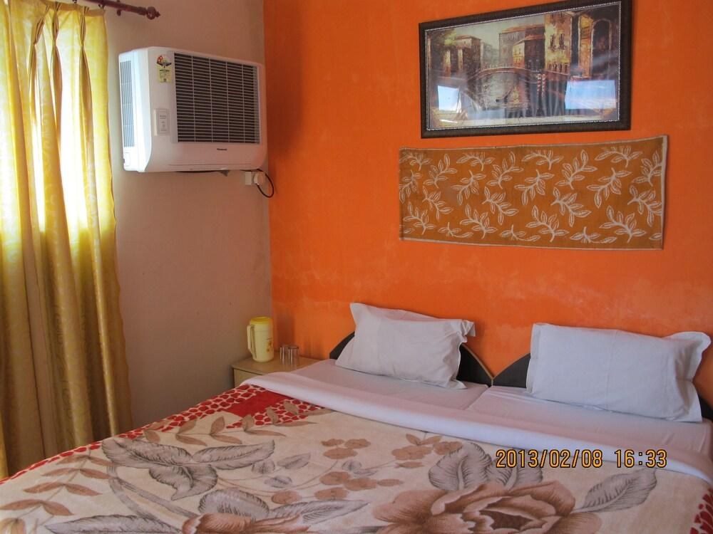 PYRENEES HOME STAY photo 3