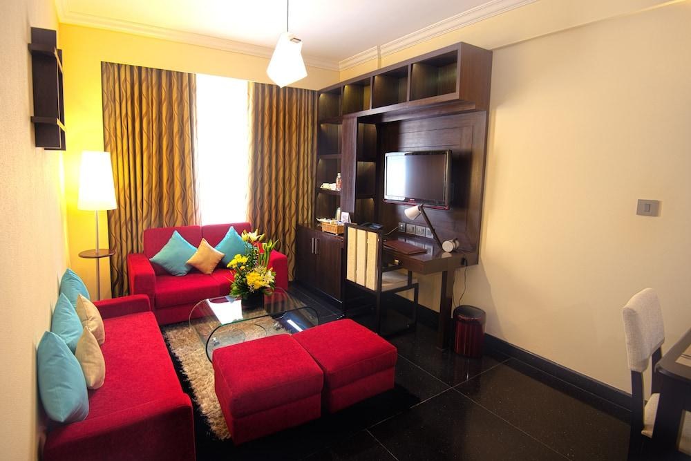 STERLINGS MAC HOTEL photo 2