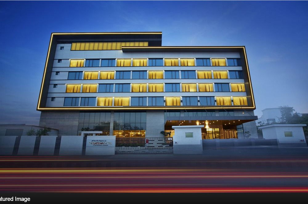 THE GATEWAY HOTEL IT EXPRESSWAY photo 1