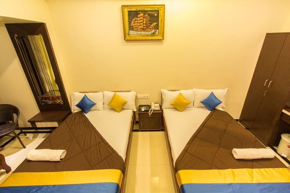 HOTEL AARYA INTERNATIONAL photo 1