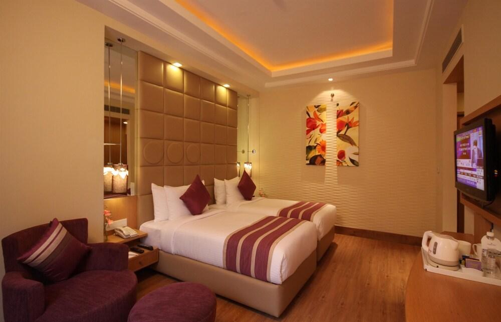 GOLDEN TULIP NEW DELHI - CHATTARPUR photo 3