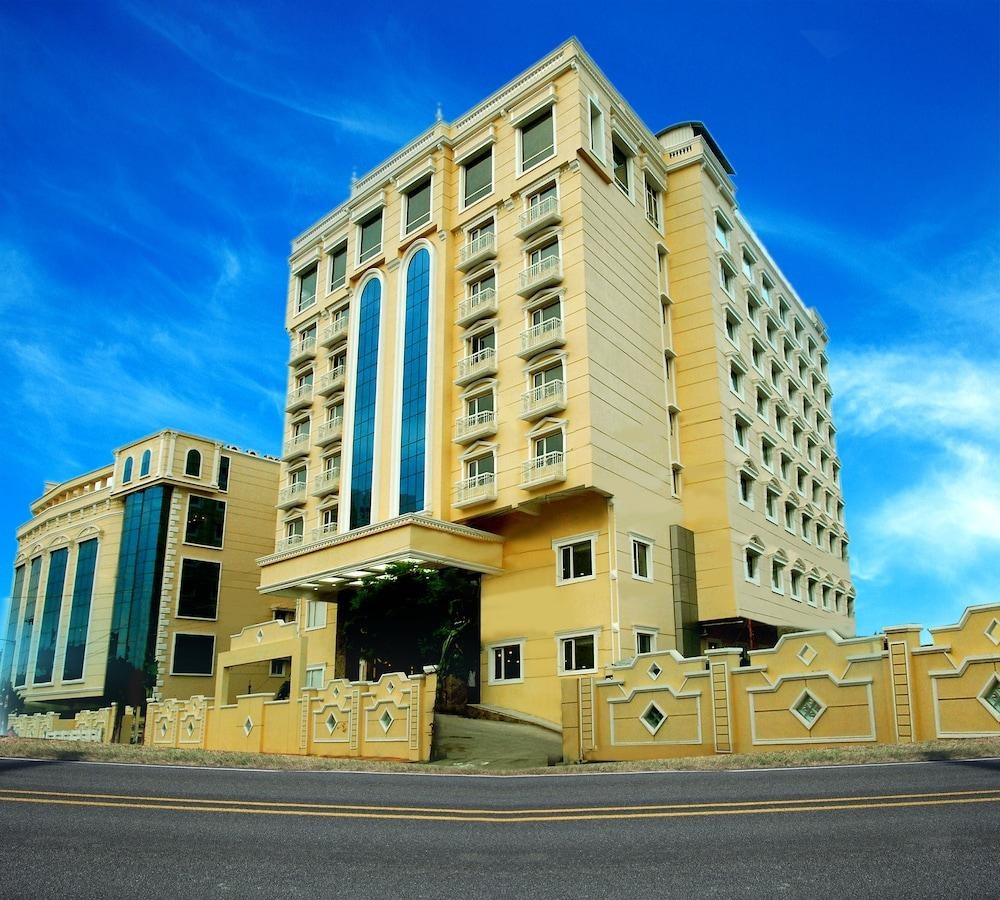 Shenbaga Hotel & Convention Centre photo 3