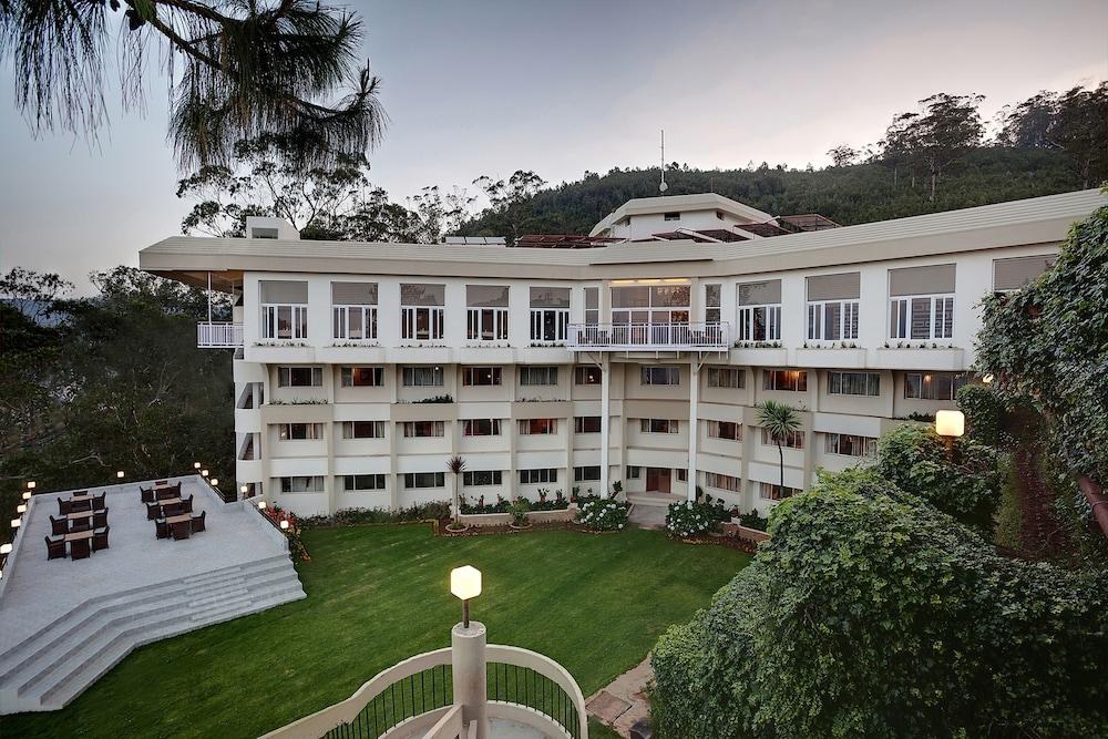 Hotel Sinclairs Retreat Ooty photo 2