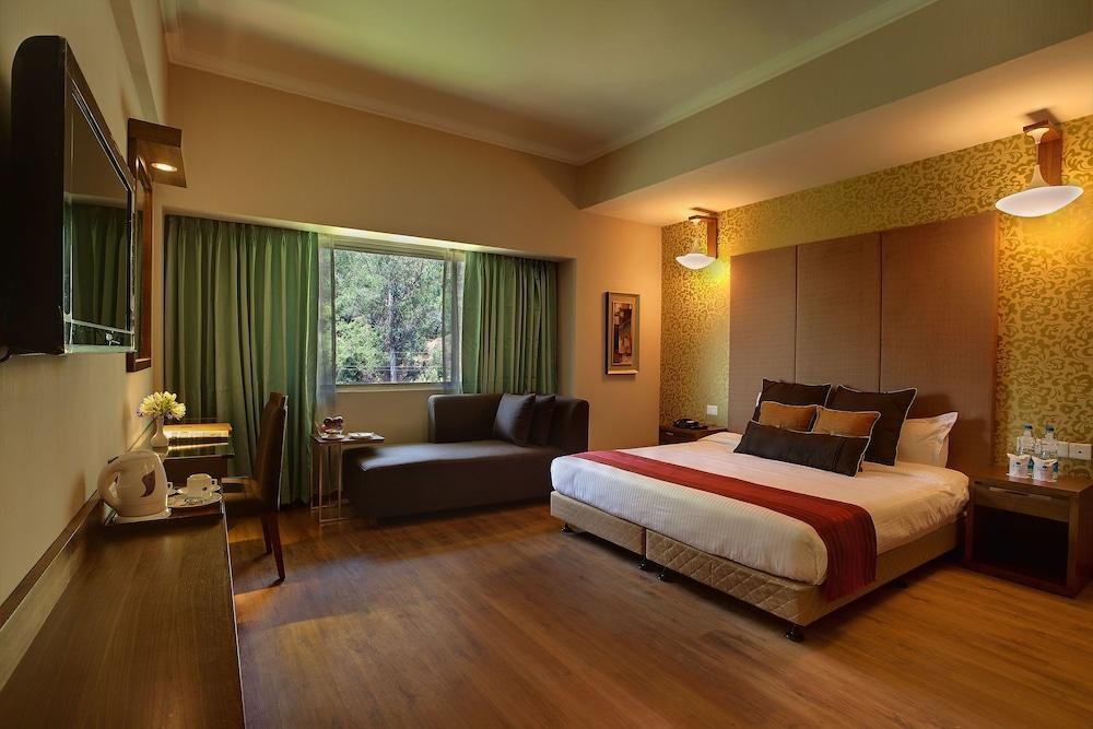 Hotel Sinclairs Retreat Ooty photo 3