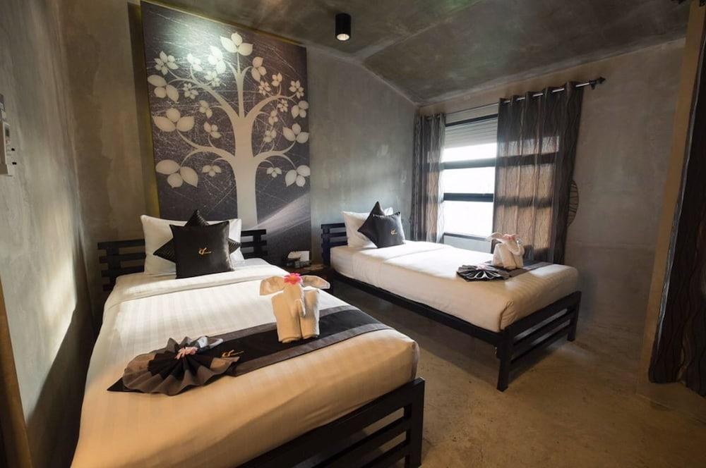 Thapae Loft Hotel photo 1