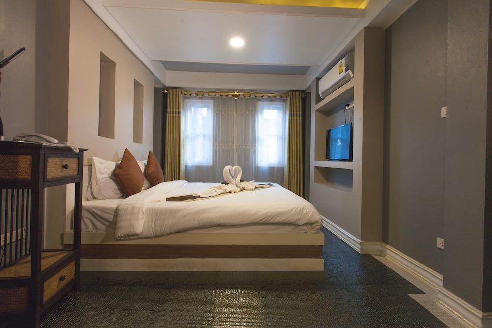 THE TRAIN RESORT - SAUNA & SPA photo 1