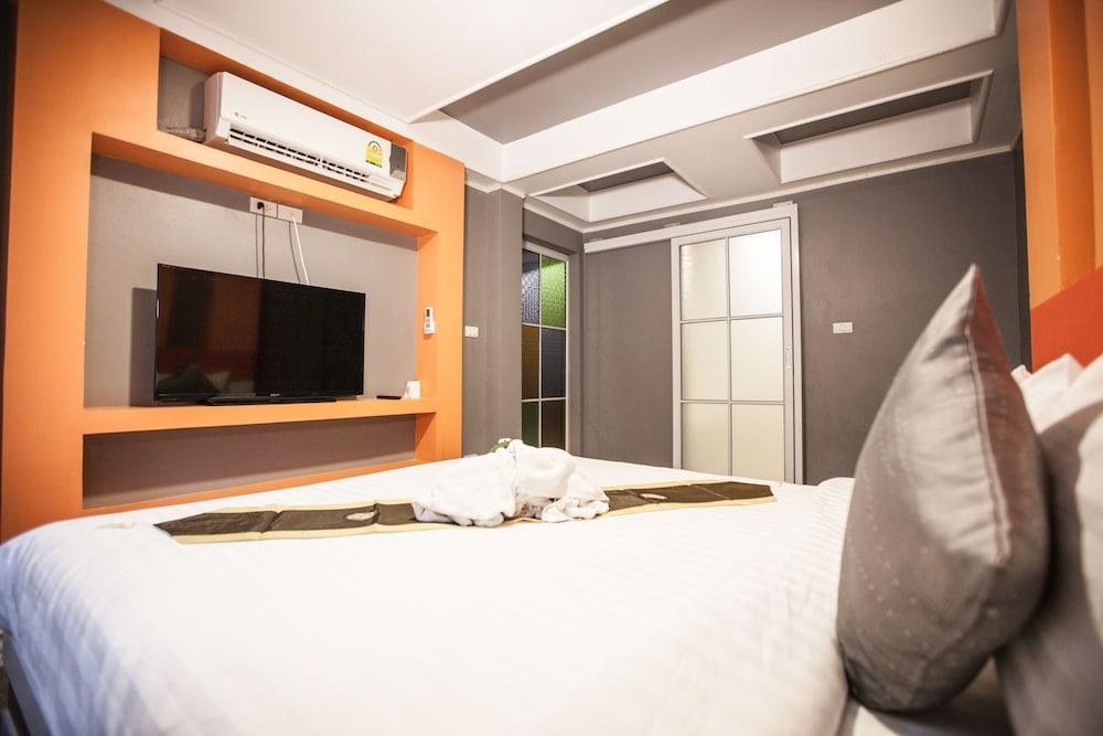 THE TRAIN RESORT - SAUNA & SPA photo 2
