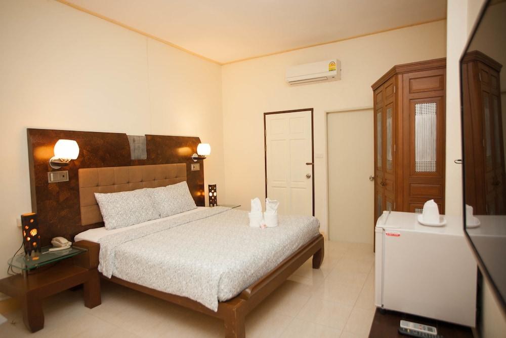 Lotusland Resort photo 3