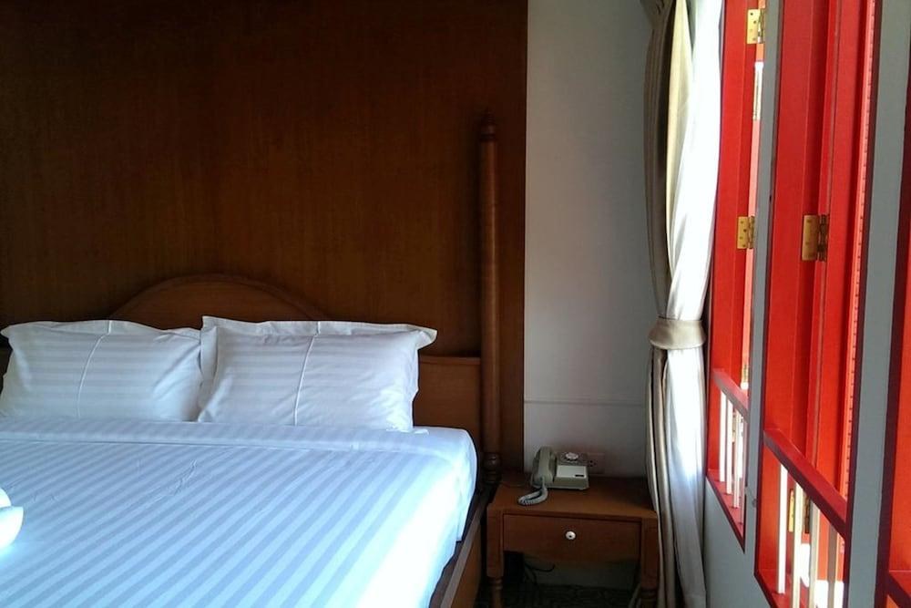 Lertnimit Boutique Hotel photo 2