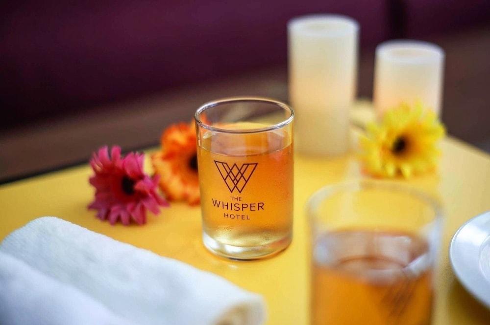 The whisper hotel photo 2