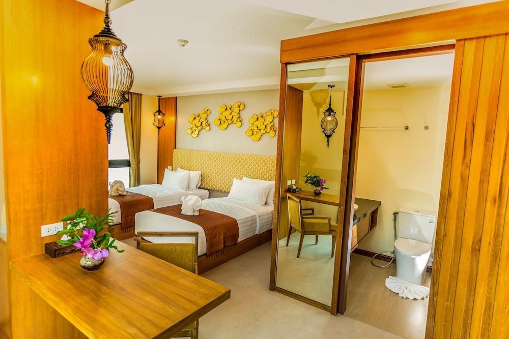 The Signature Hotel @ Thapae photo 2