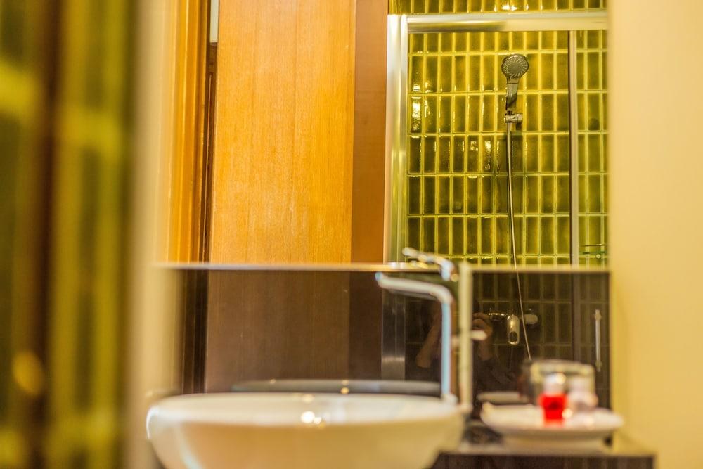 The Signature Hotel @ Thapae photo 3