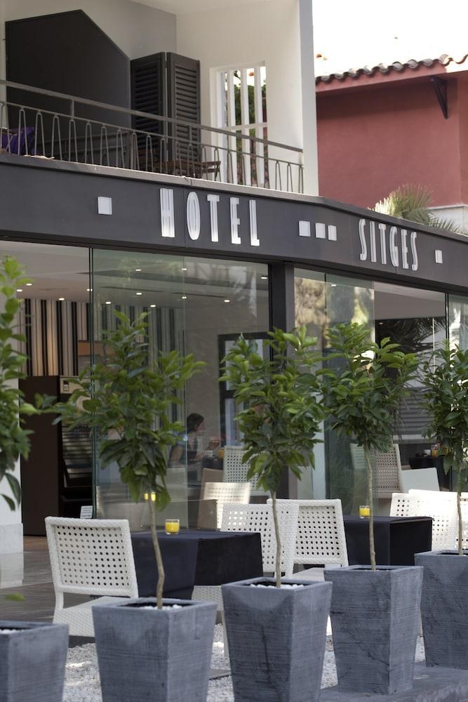 Hotel Sitges photo 2
