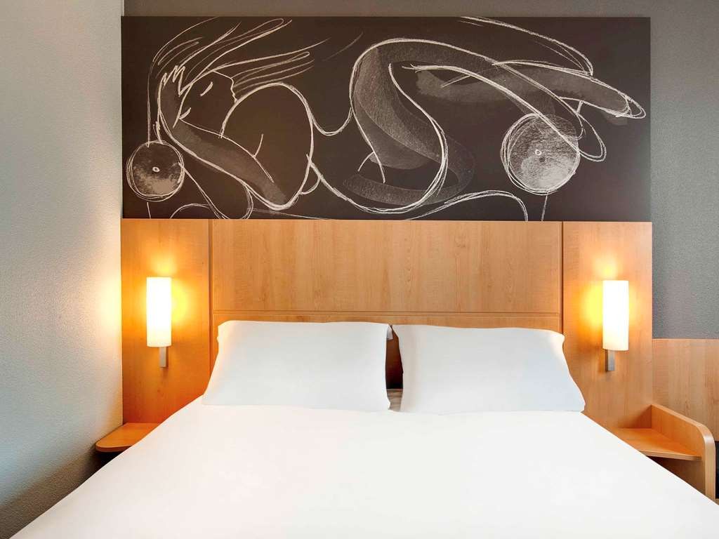 Ibis Clermont Ferrand Nord Riom photo 1