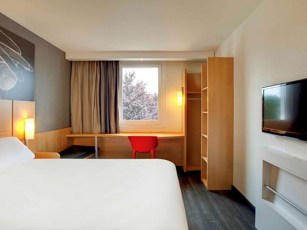 Ibis Clermont Ferrand Nord Riom photo 2