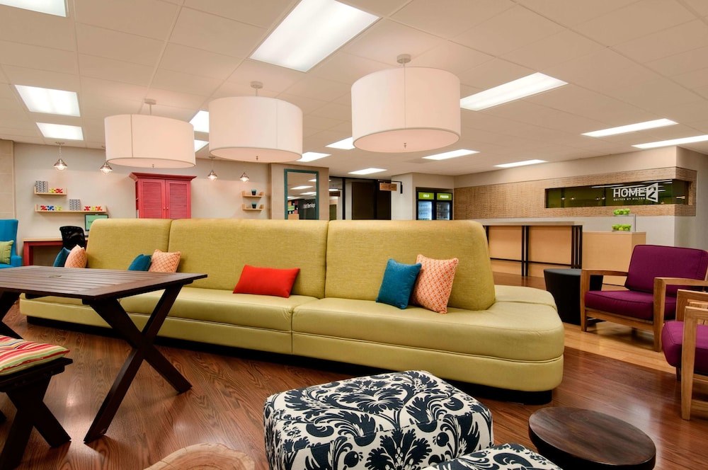 Home2 Suites by Hilton Orlando Airport
