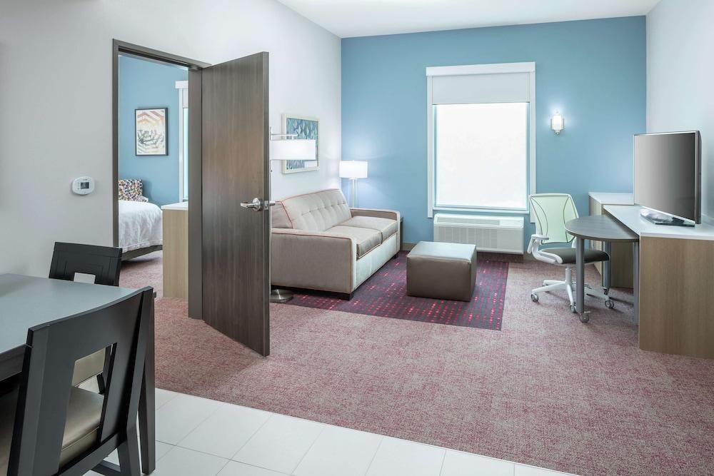 Home2 Suites by Hilton Orlando Airport photo 4