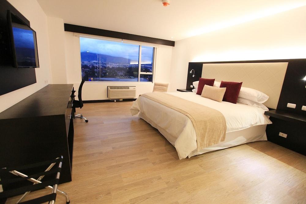 FOUR POINTS BY SHERATON CUENCA photo 1