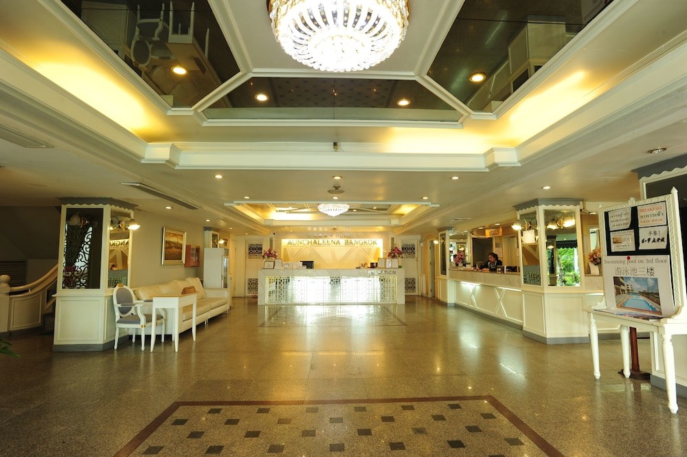 AUNCHALEENA GRAND HOTEL photo 1