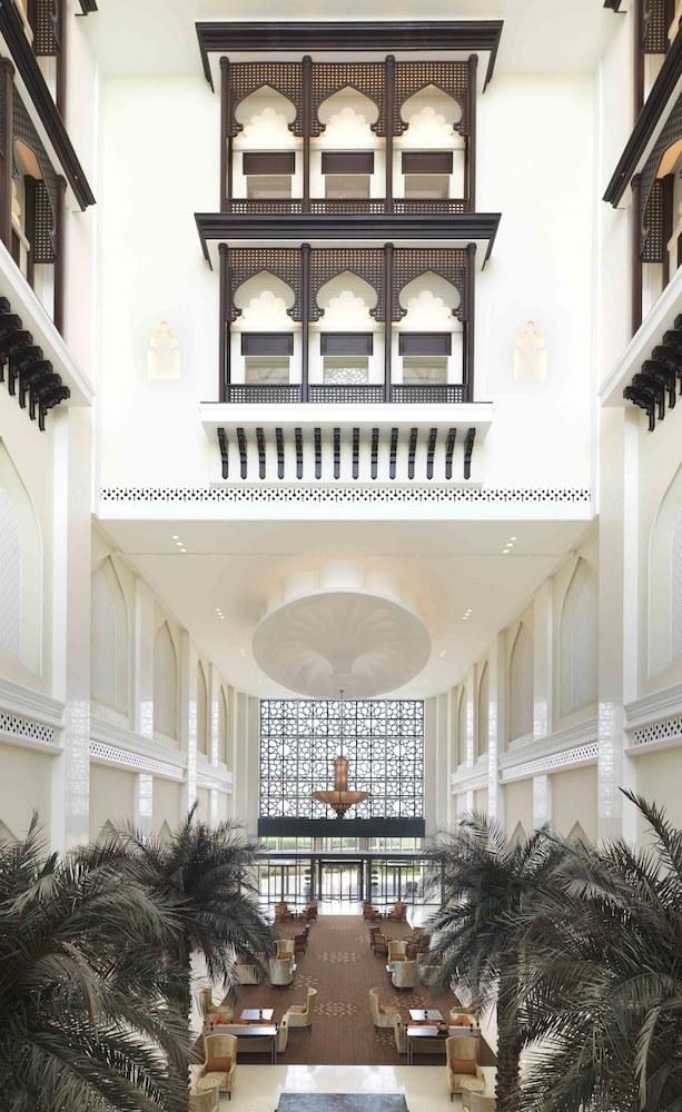 Bab Al Qasr Residence
