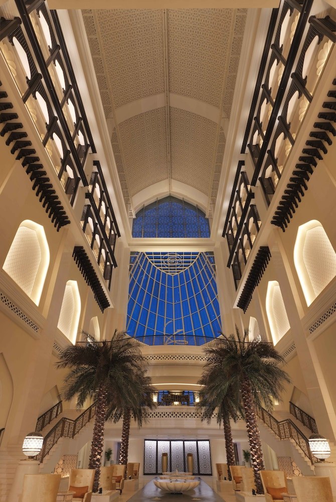 Bab Al Qasr Residence photo 1