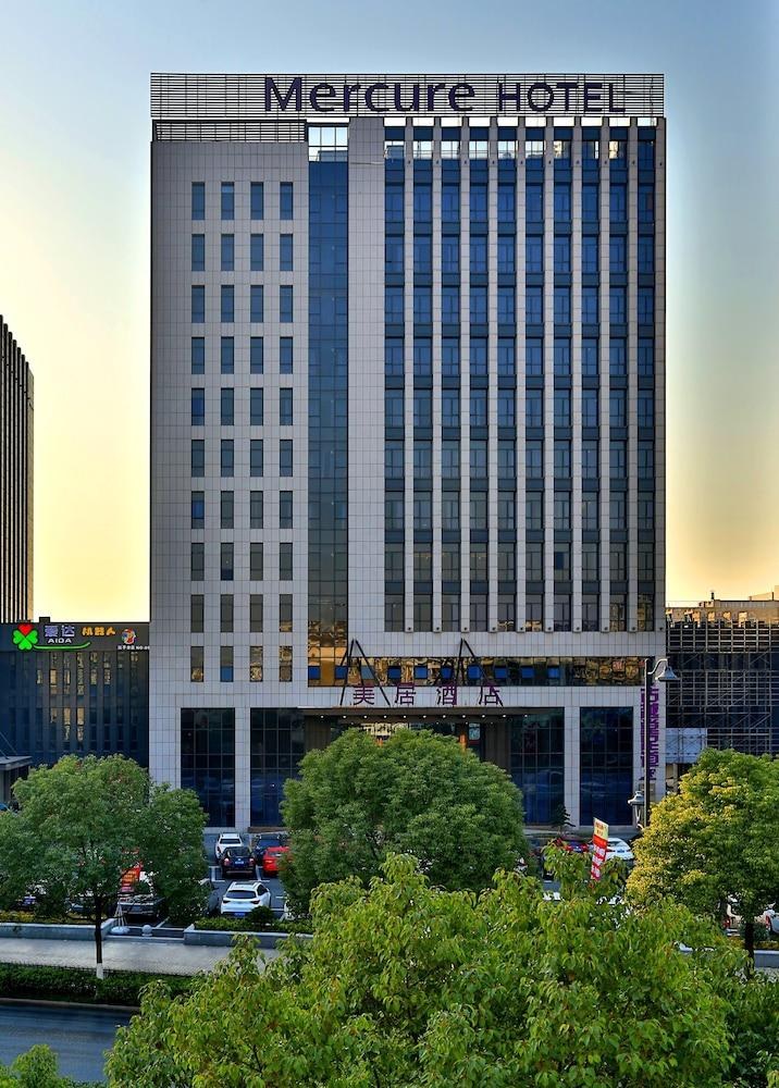 Mercure Hangzhou Linping Hotel